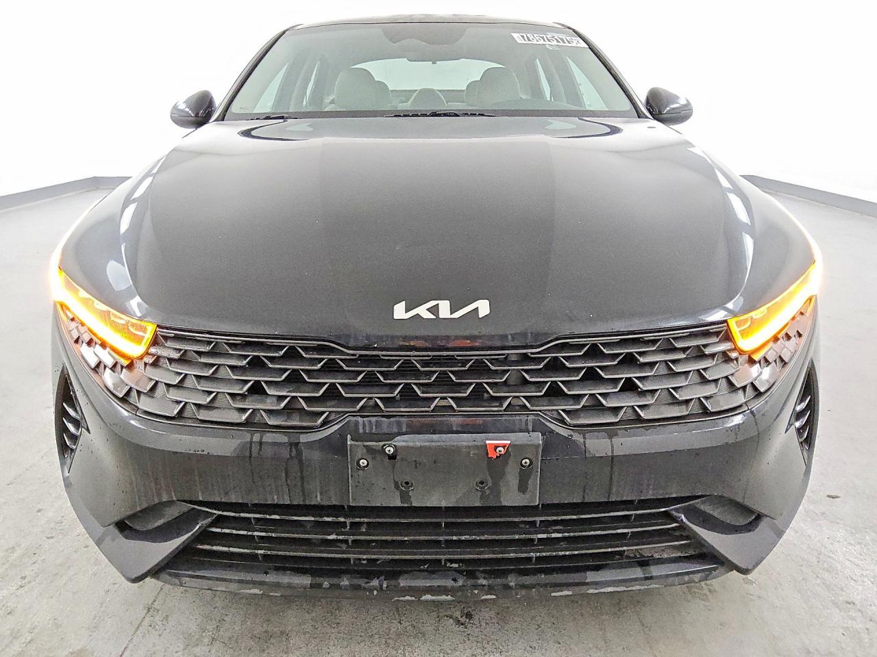 2022 KIA K5