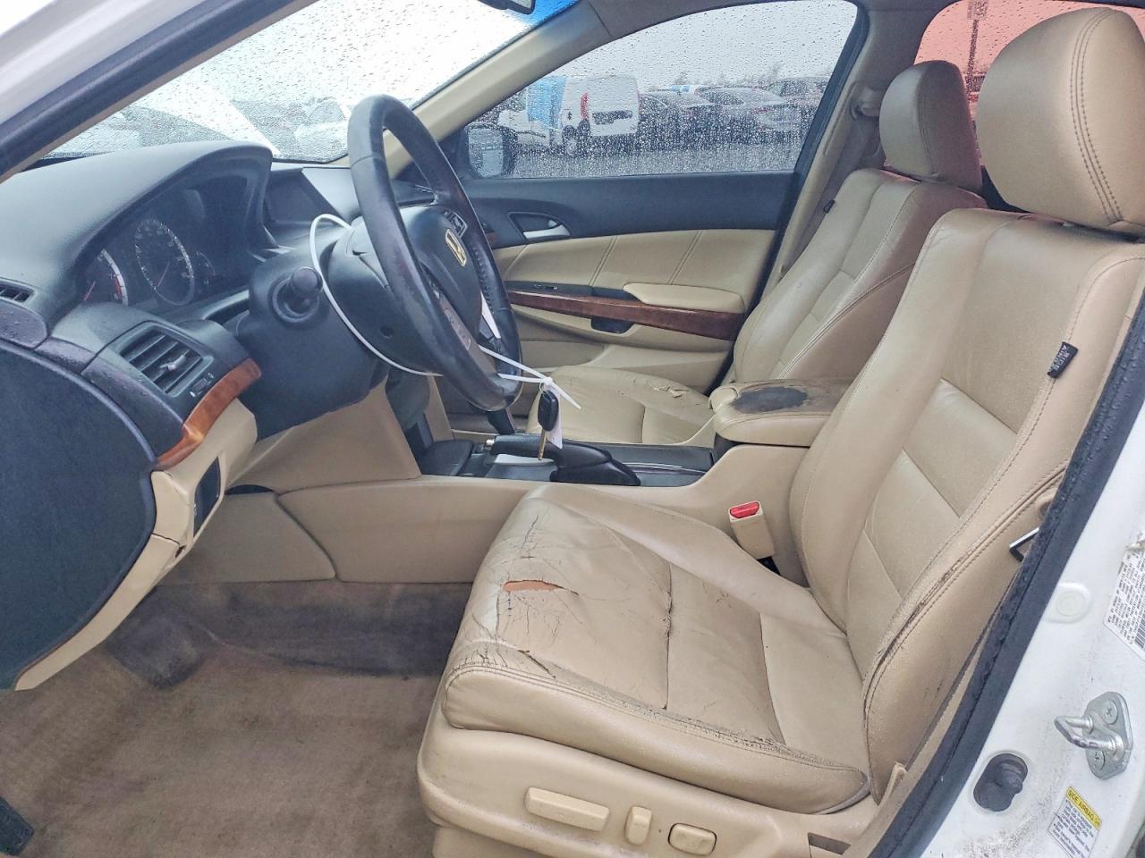 2011 HONDA ACCORD