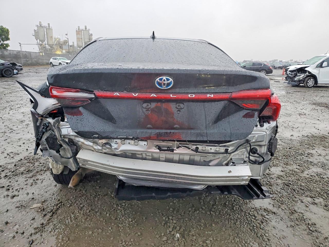 2019 TOYOTA Avalon