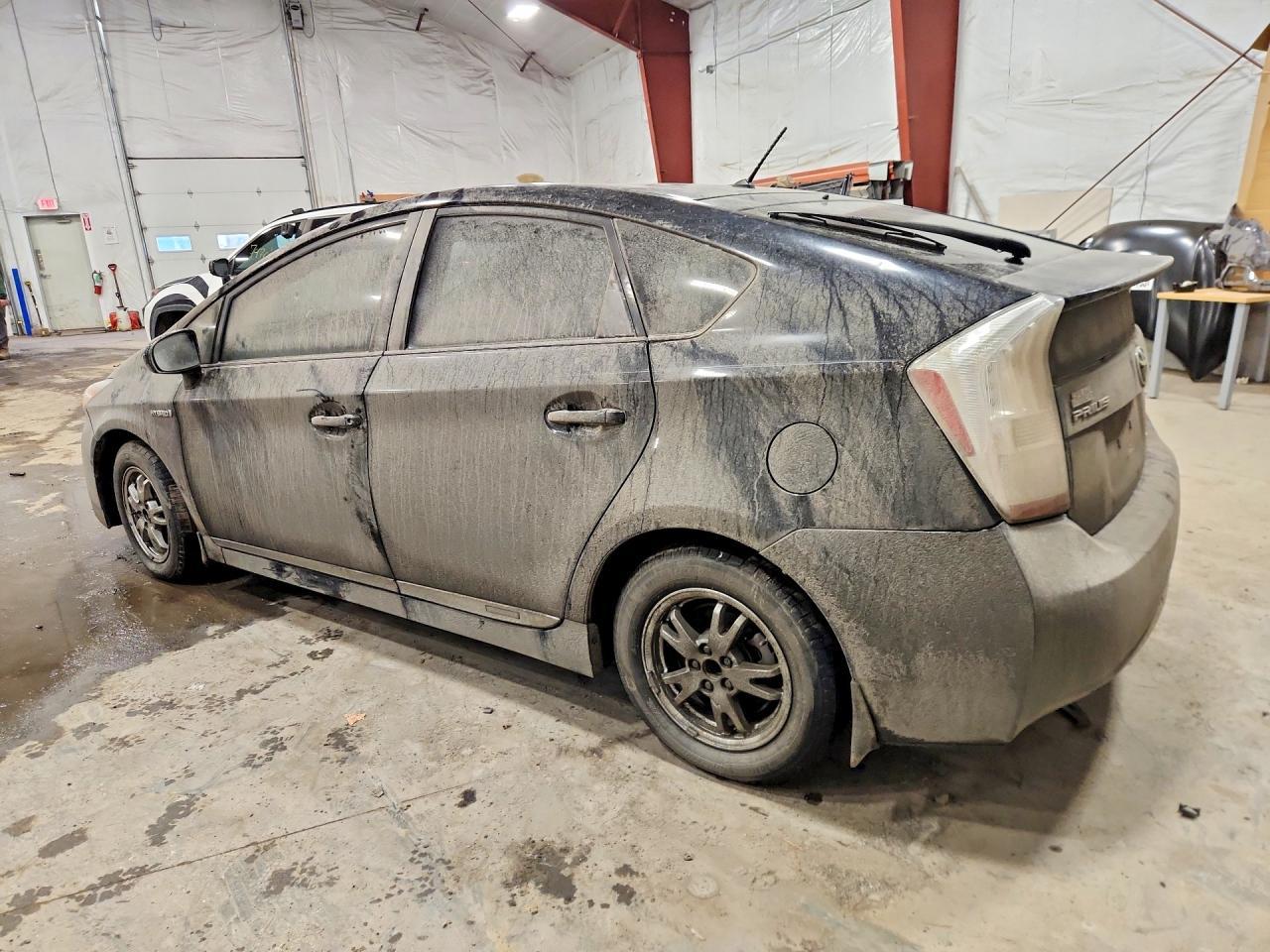 2011 TOYOTA PRIUS