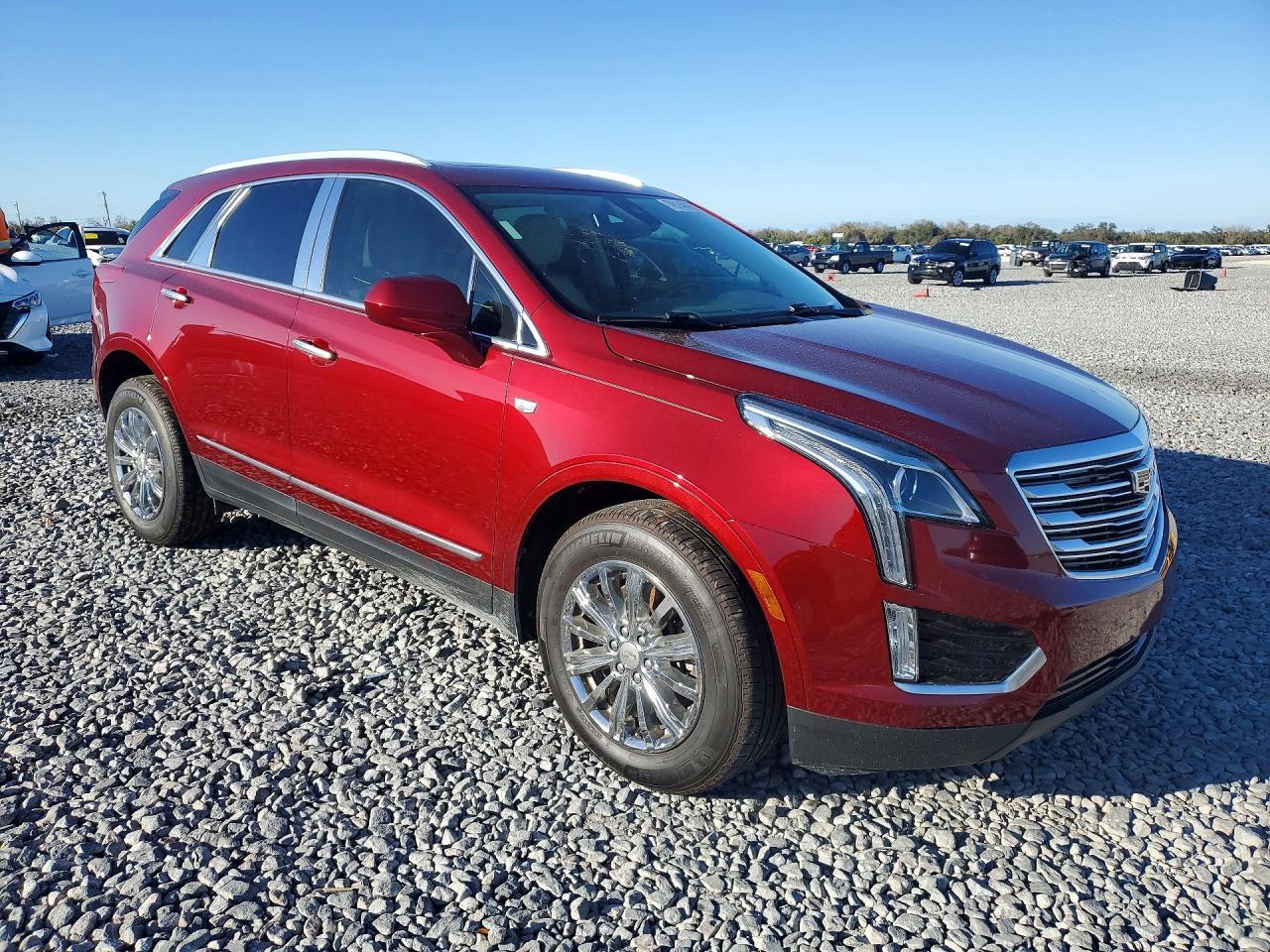 2017 CADILLAC XT5