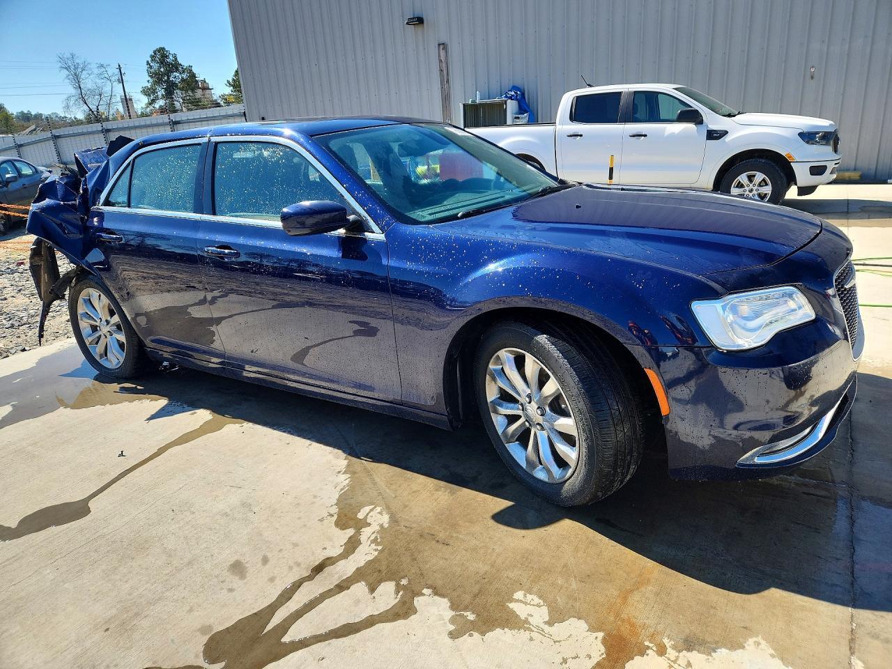 2016 CHRYSLER 300
