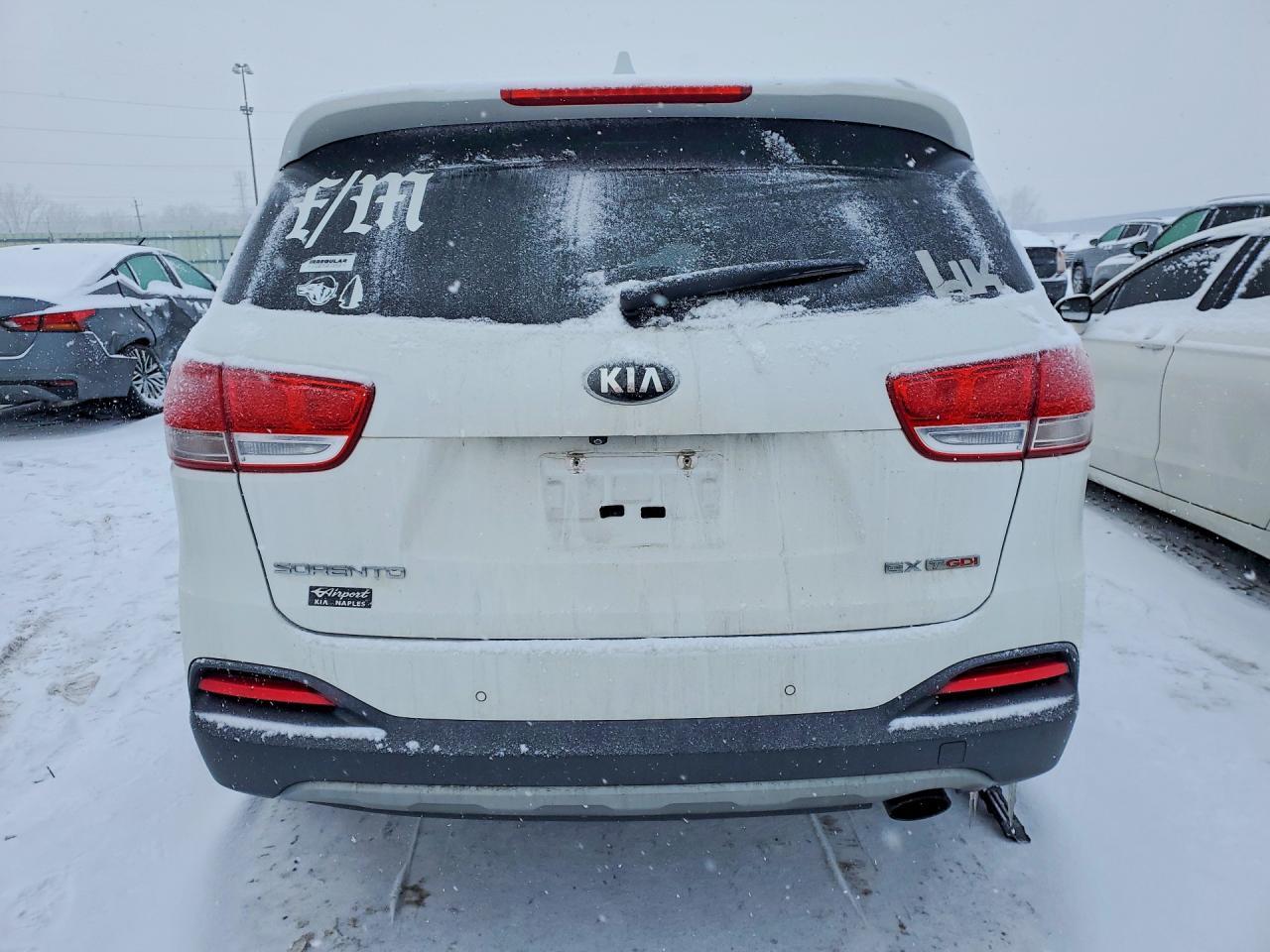 2016 KIA SORENTO