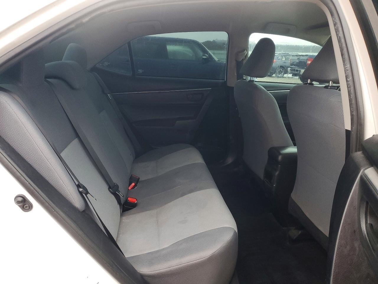 2016 TOYOTA COROLLA