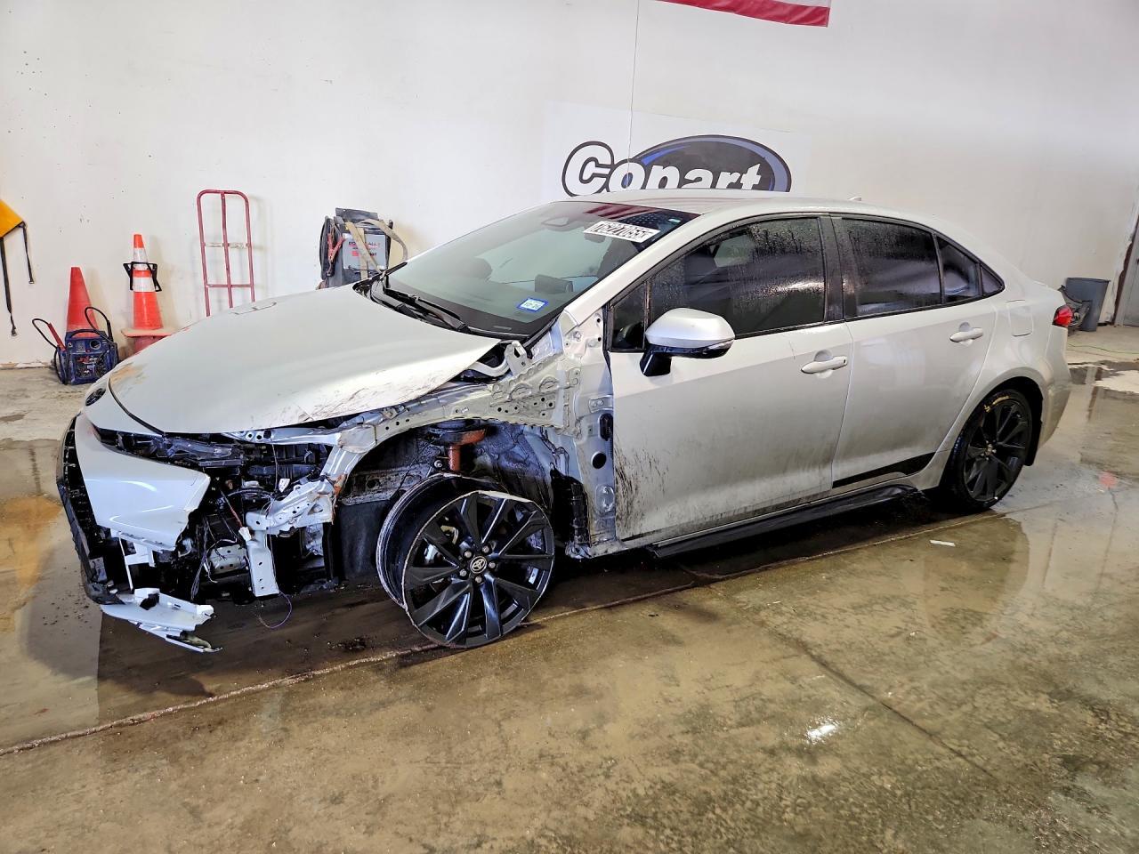 2024 TOYOTA COROLLA