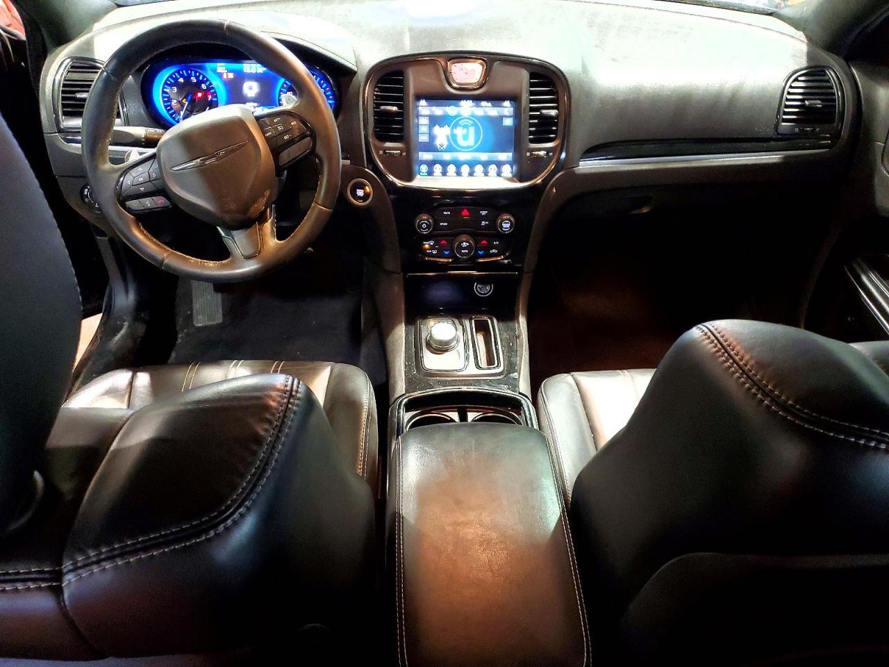 2017 CHRYSLER 300