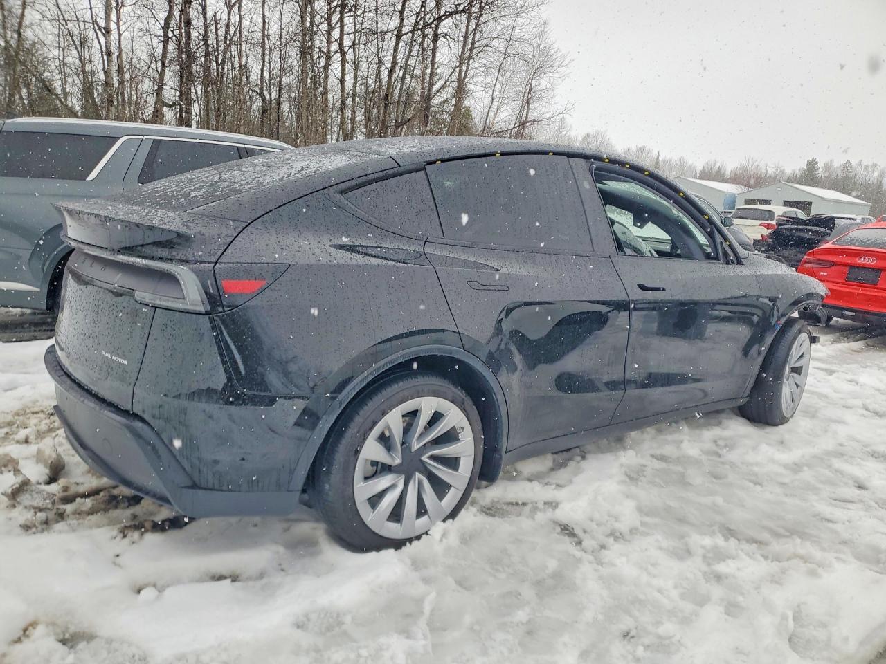 2026 TESLA MODEL Y