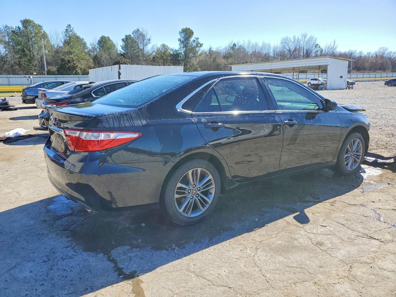 2017 TOYOTA CAMRY