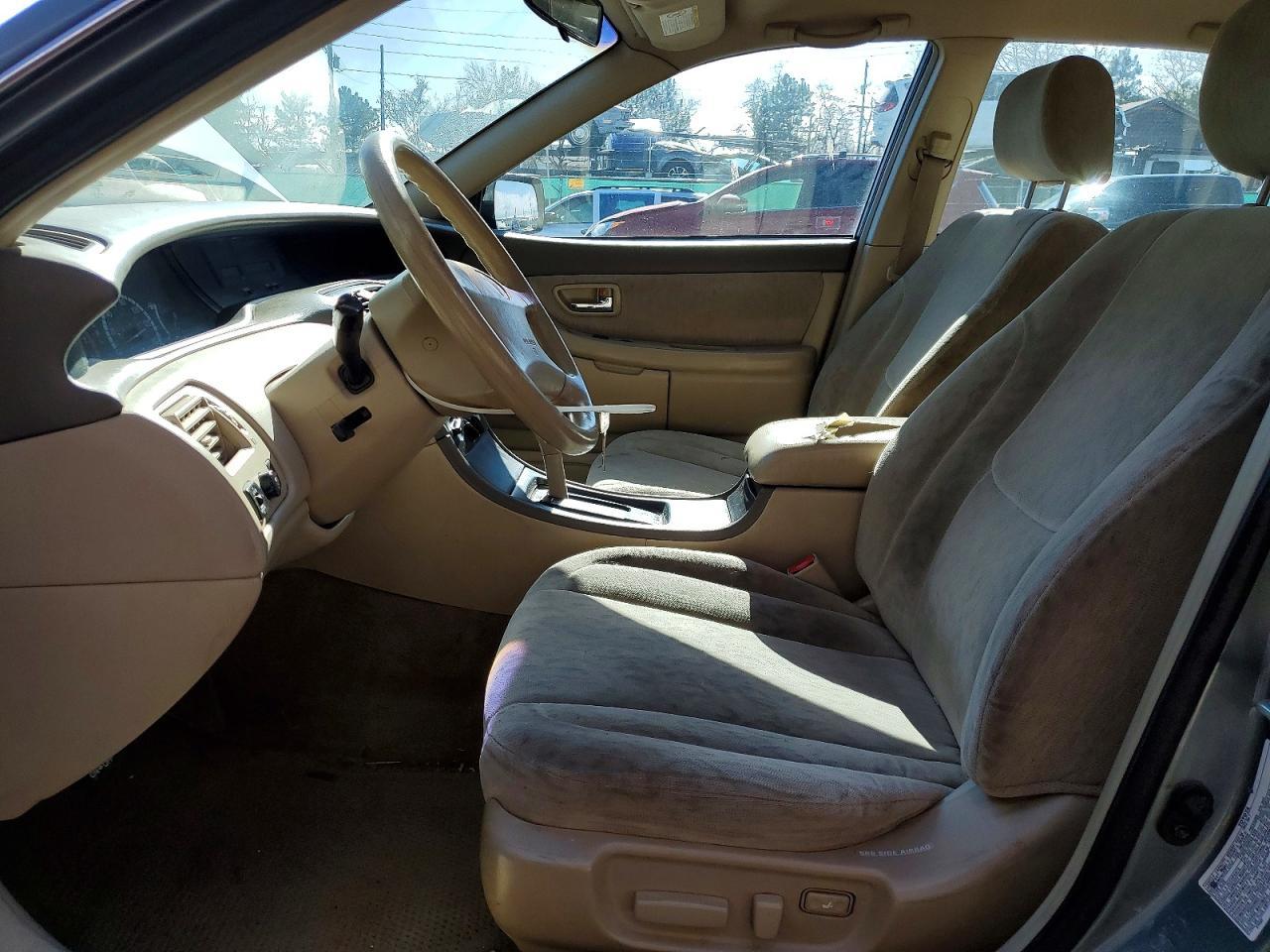2000 TOYOTA Avalon