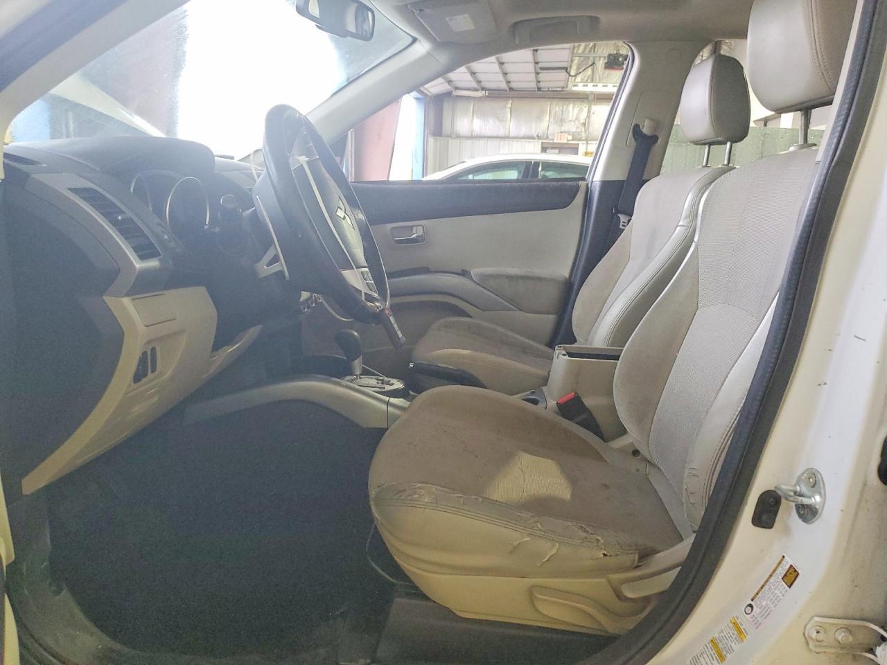 2013 MITSUBISHI outlander