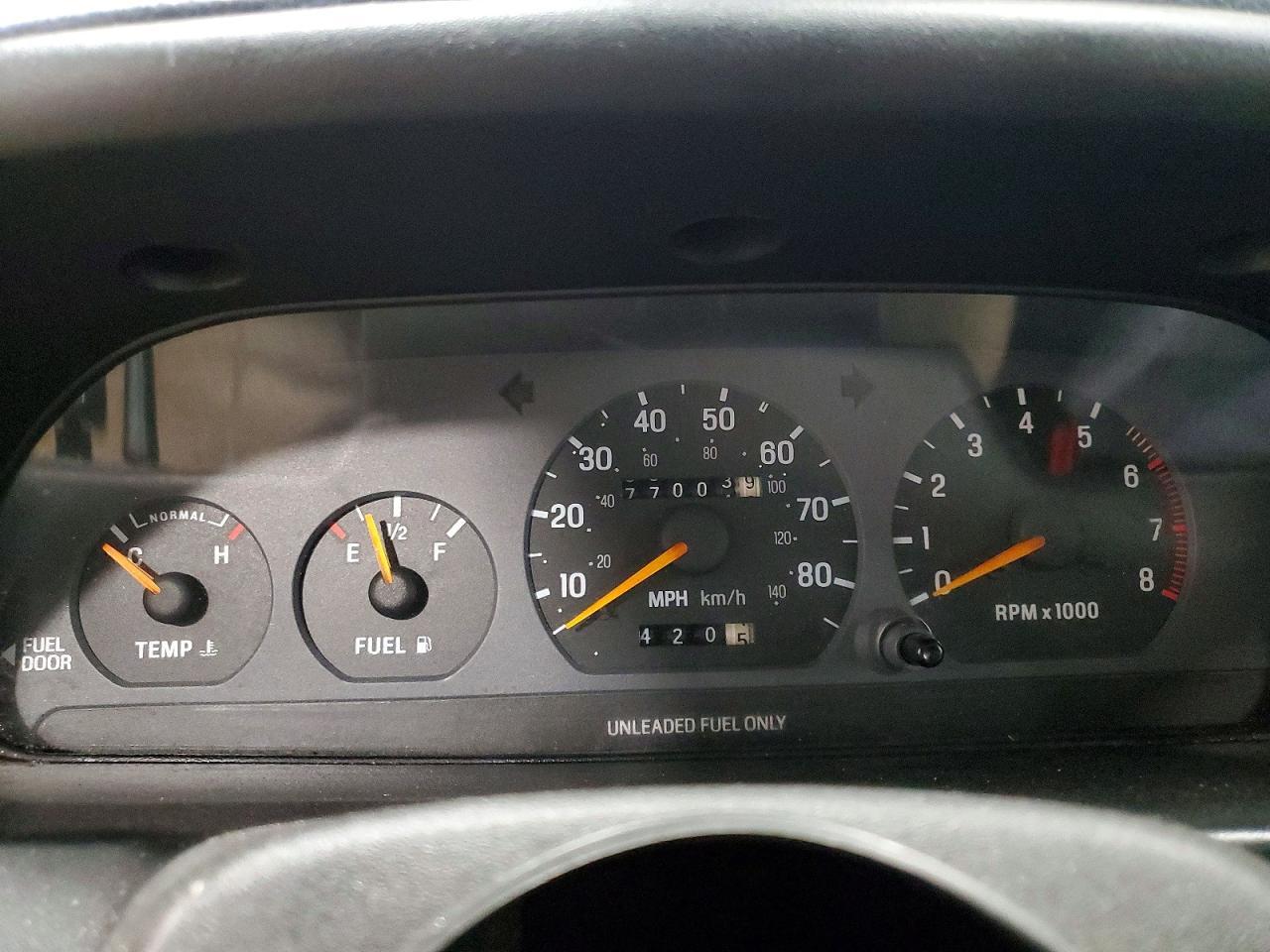 1993 FORD Escort