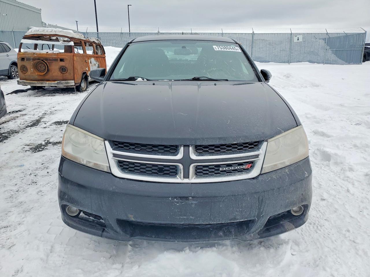 2013 DODGE Avenger
