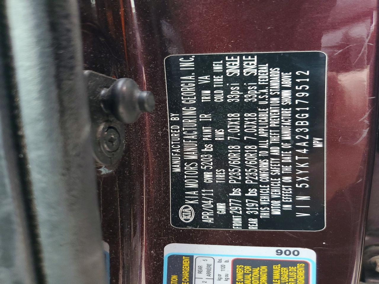 2011 KIA SORENTO
