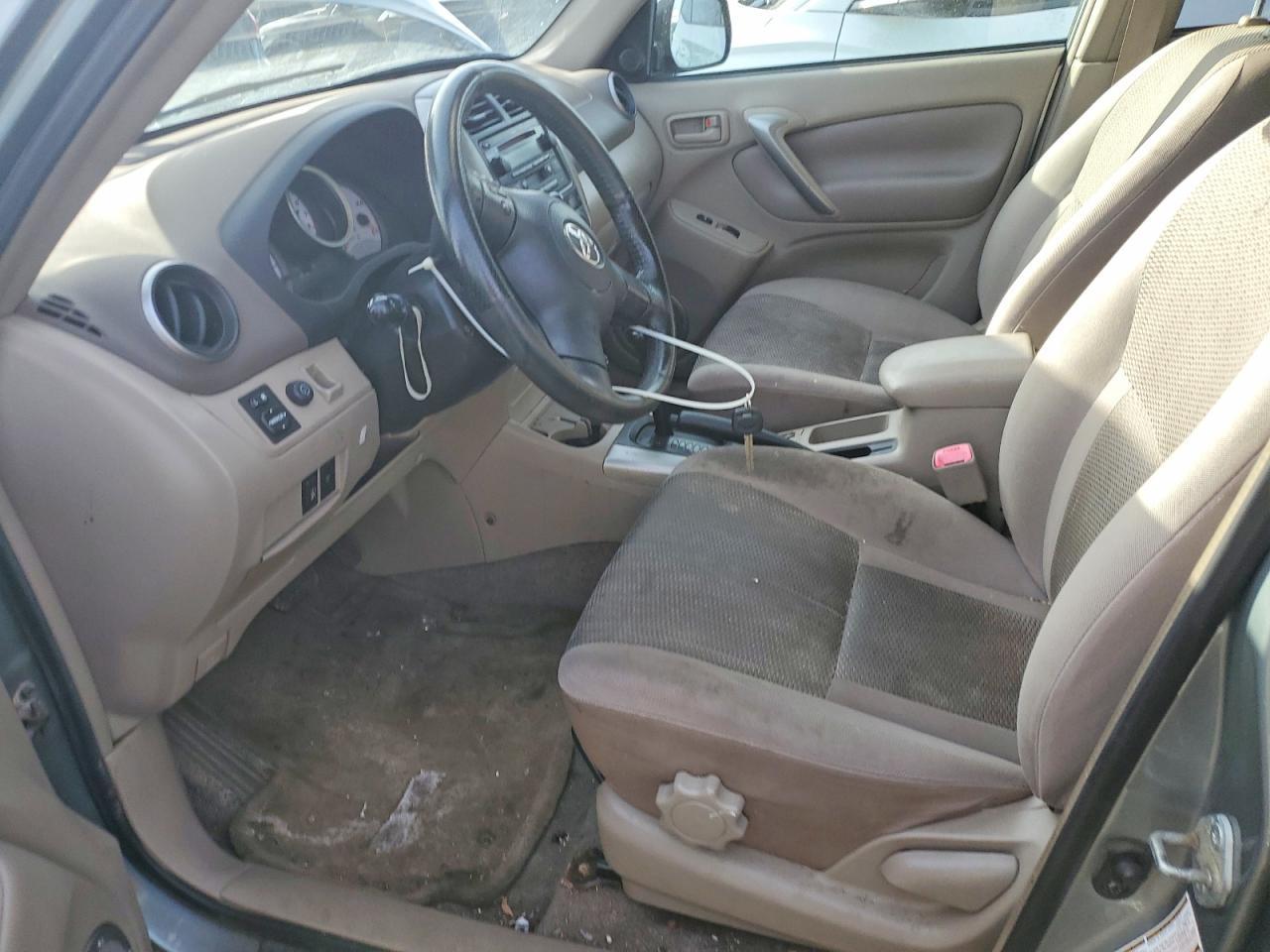 2004 TOYOTA RAV4