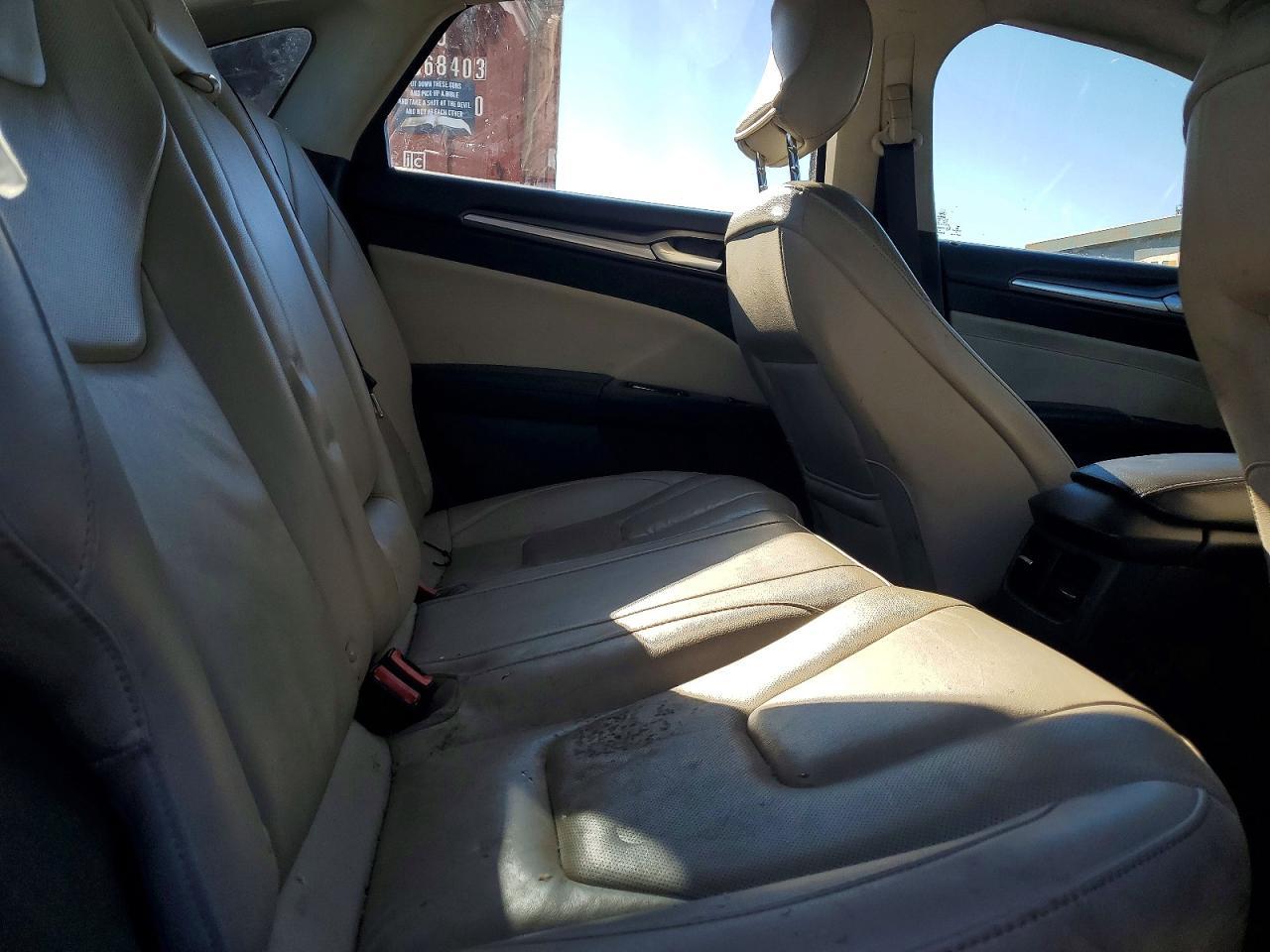 2016 FORD FUSION