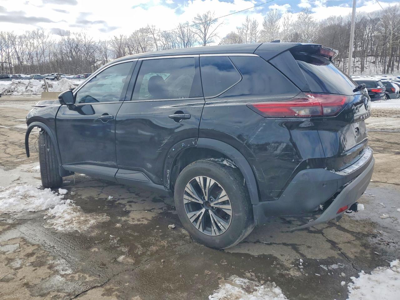 2021 NISSAN ROGUE