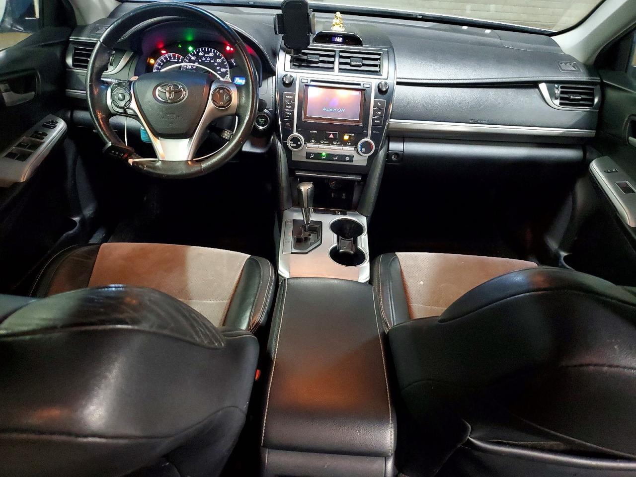 2012 TOYOTA CAMRY