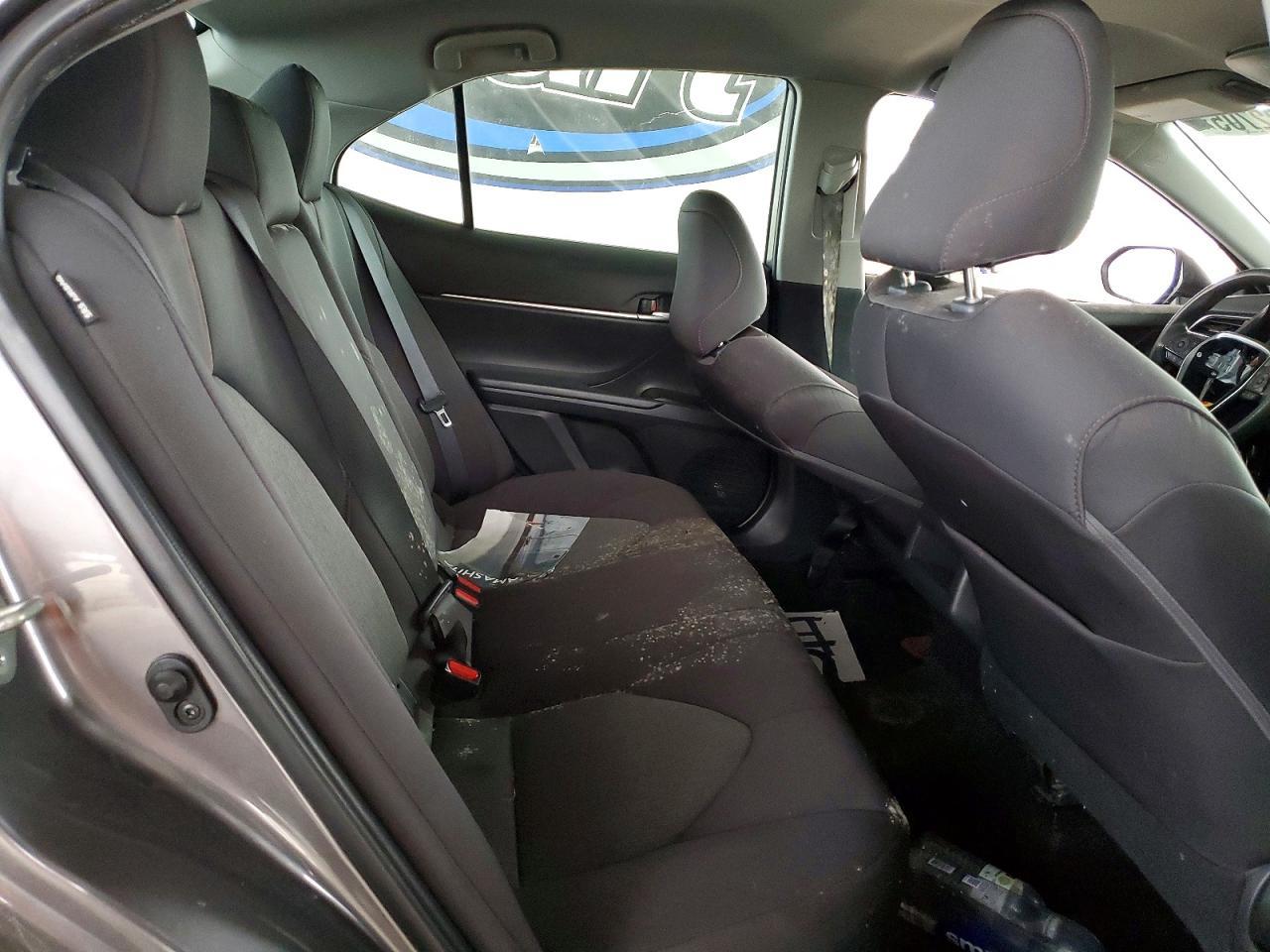 2019 TOYOTA CAMRY