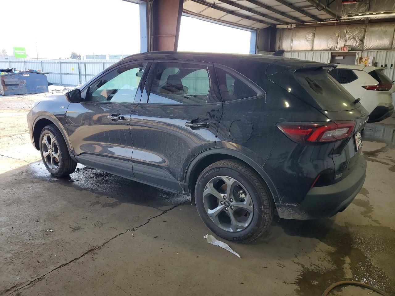 2025 FORD ESCAPE