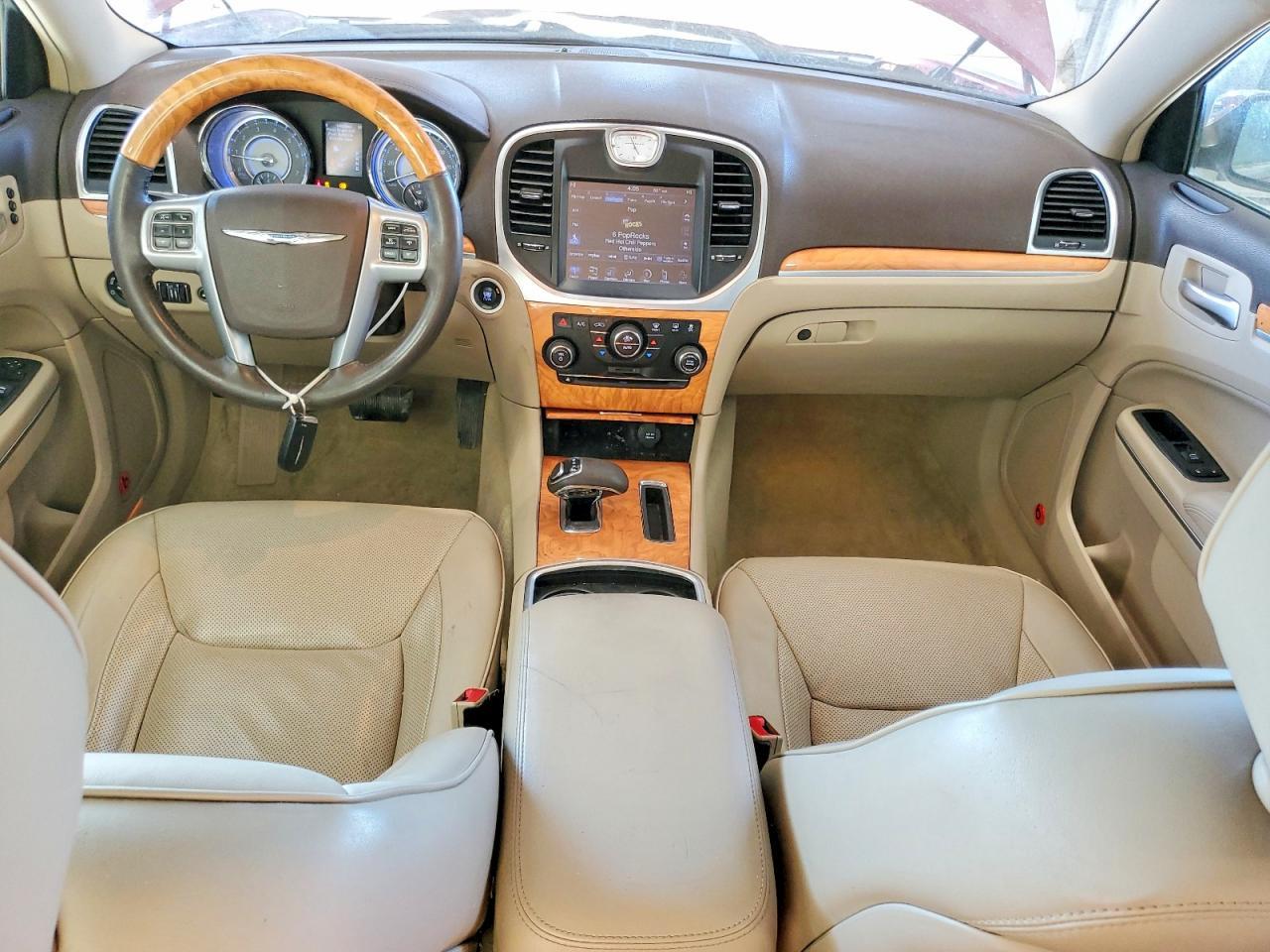 2013 CHRYSLER 300