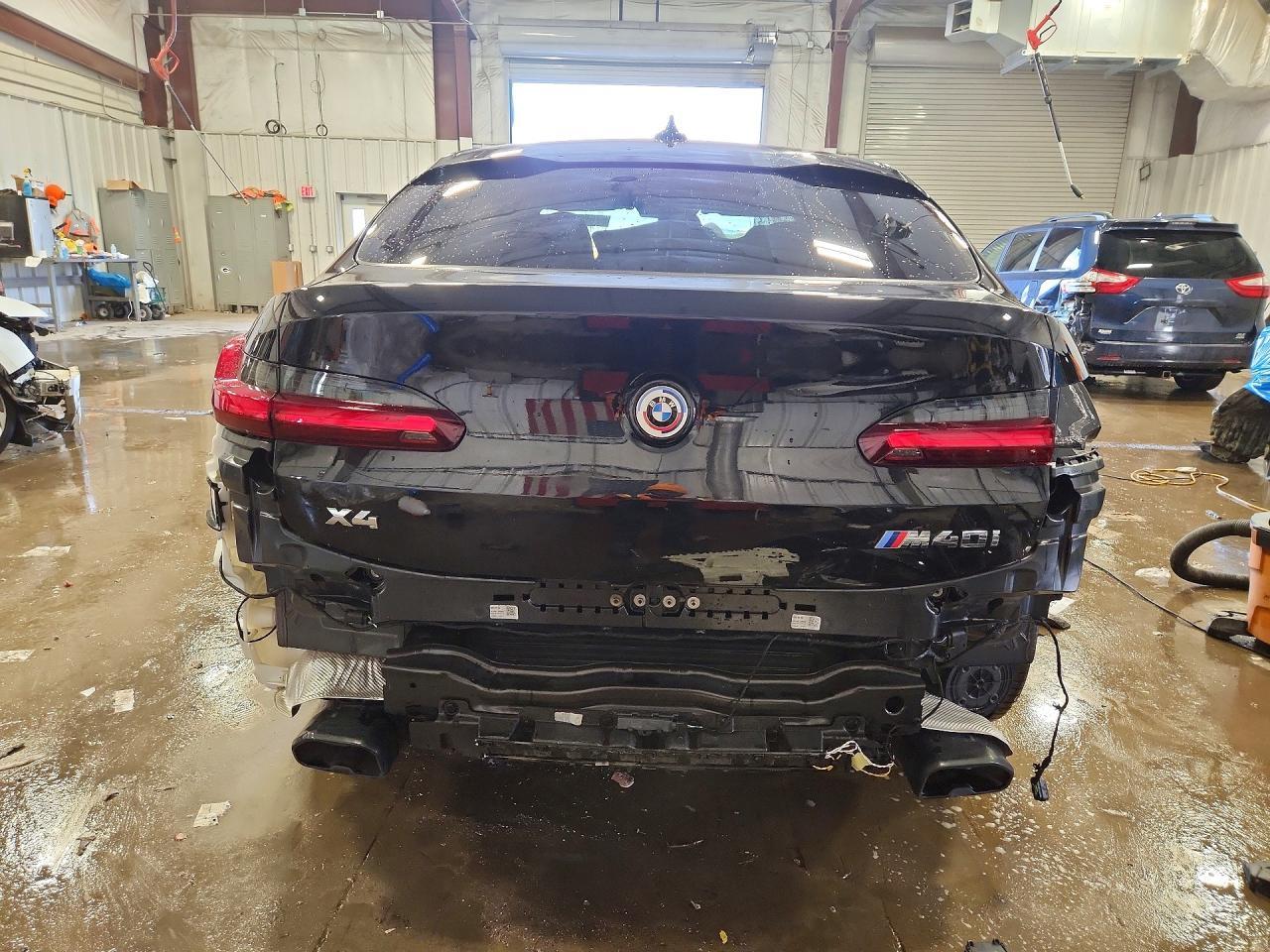 2023 BMW X4