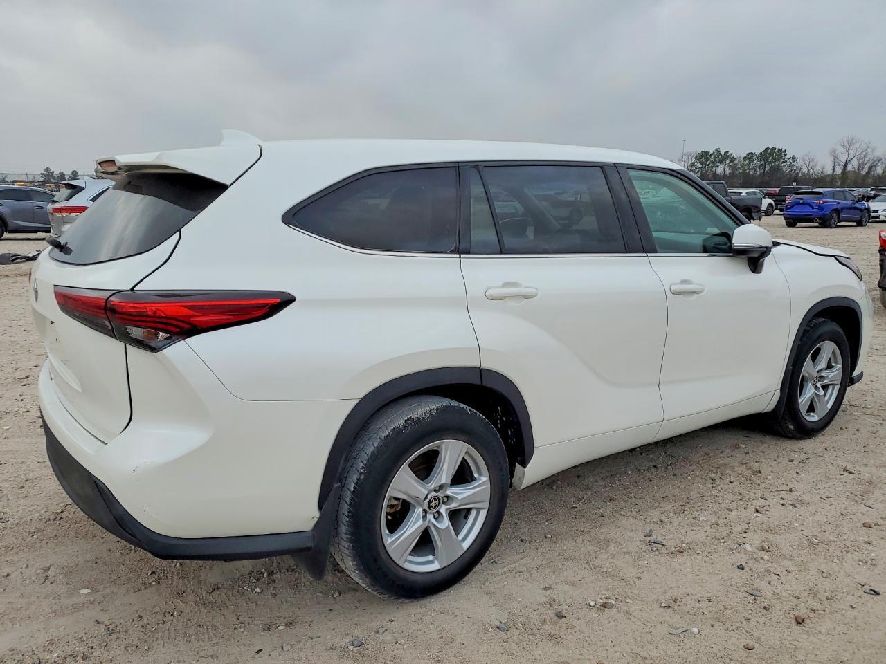 2020 TOYOTA HIGHLANDER