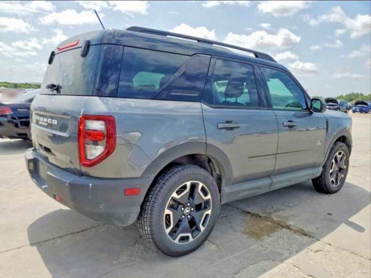 2021 FORD Bronco