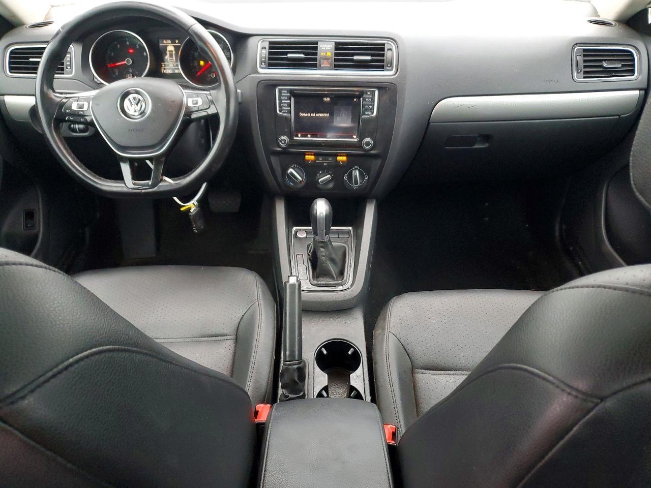 2017 VOLKSWAGEN JETTA