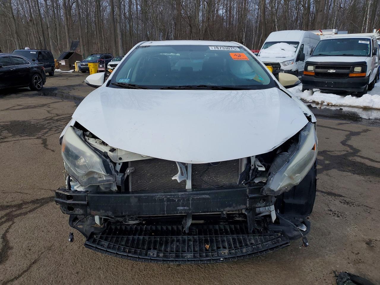 2016 TOYOTA COROLLA