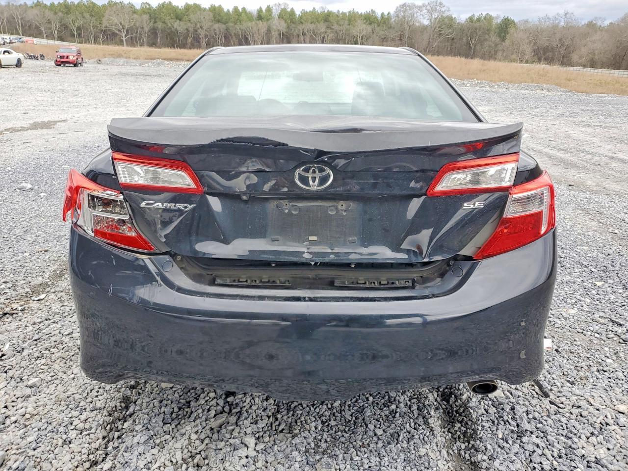 2014 TOYOTA CAMRY