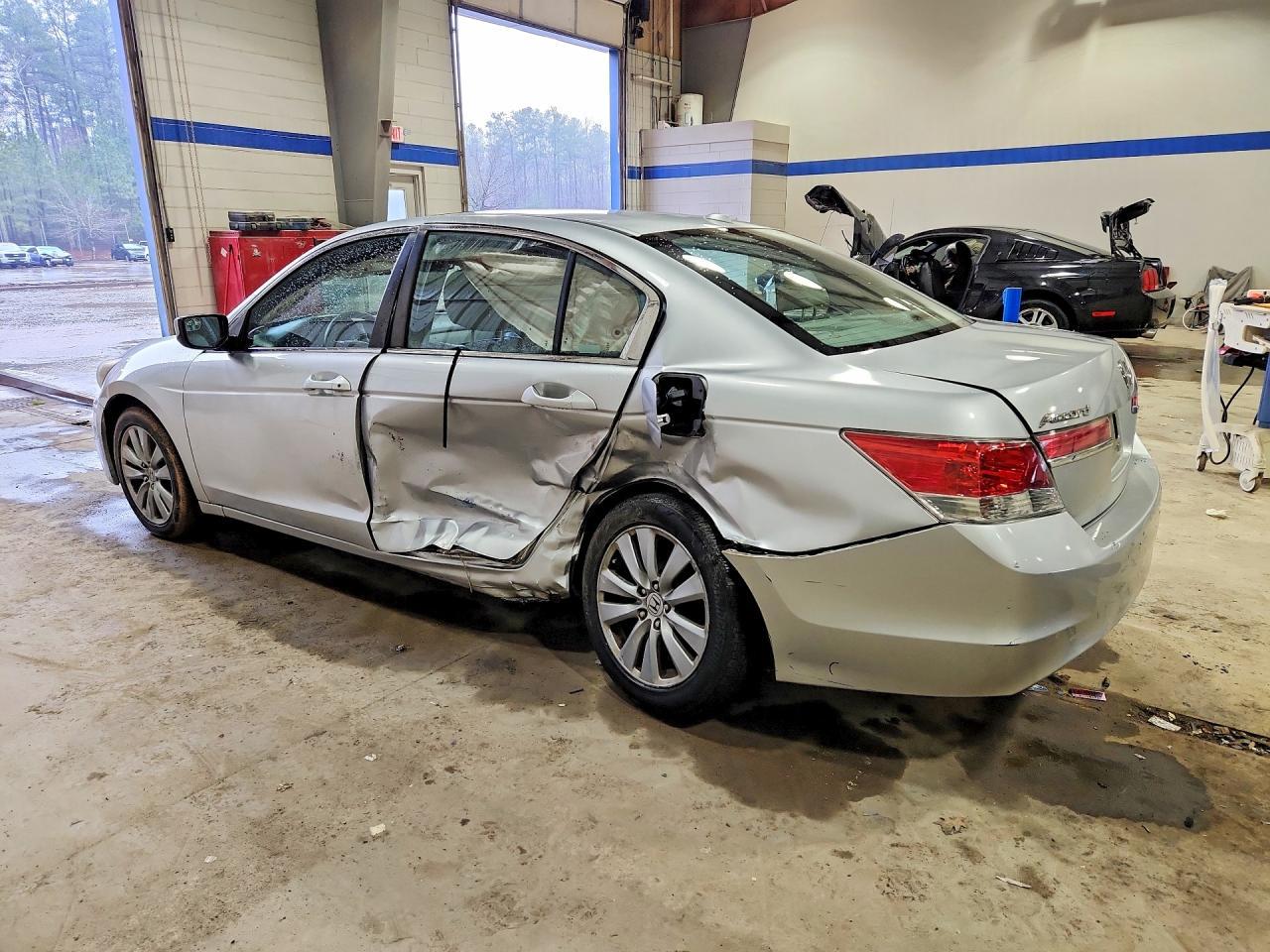 2011 HONDA ACCORD