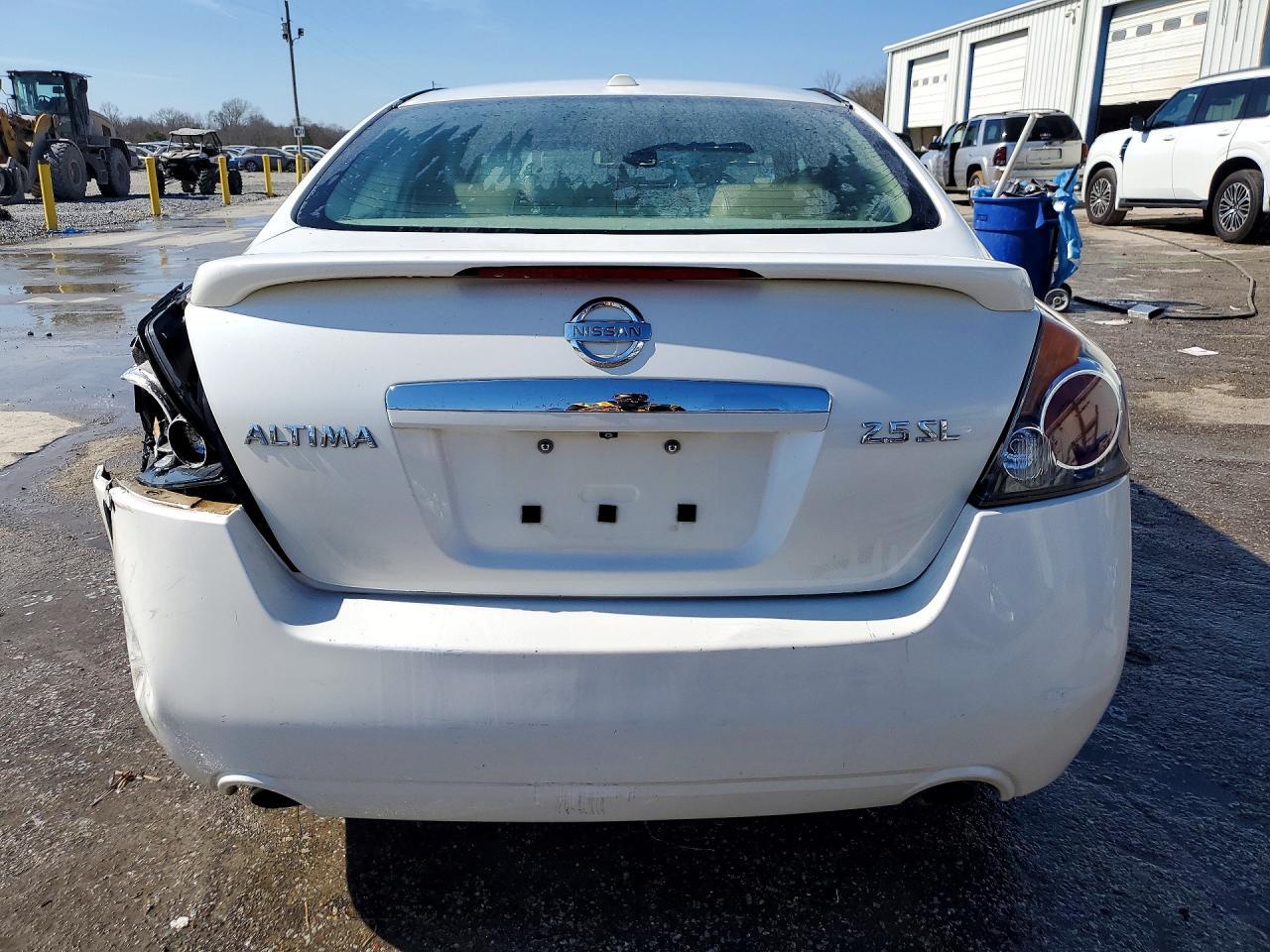 2009 NISSAN ALTIMA