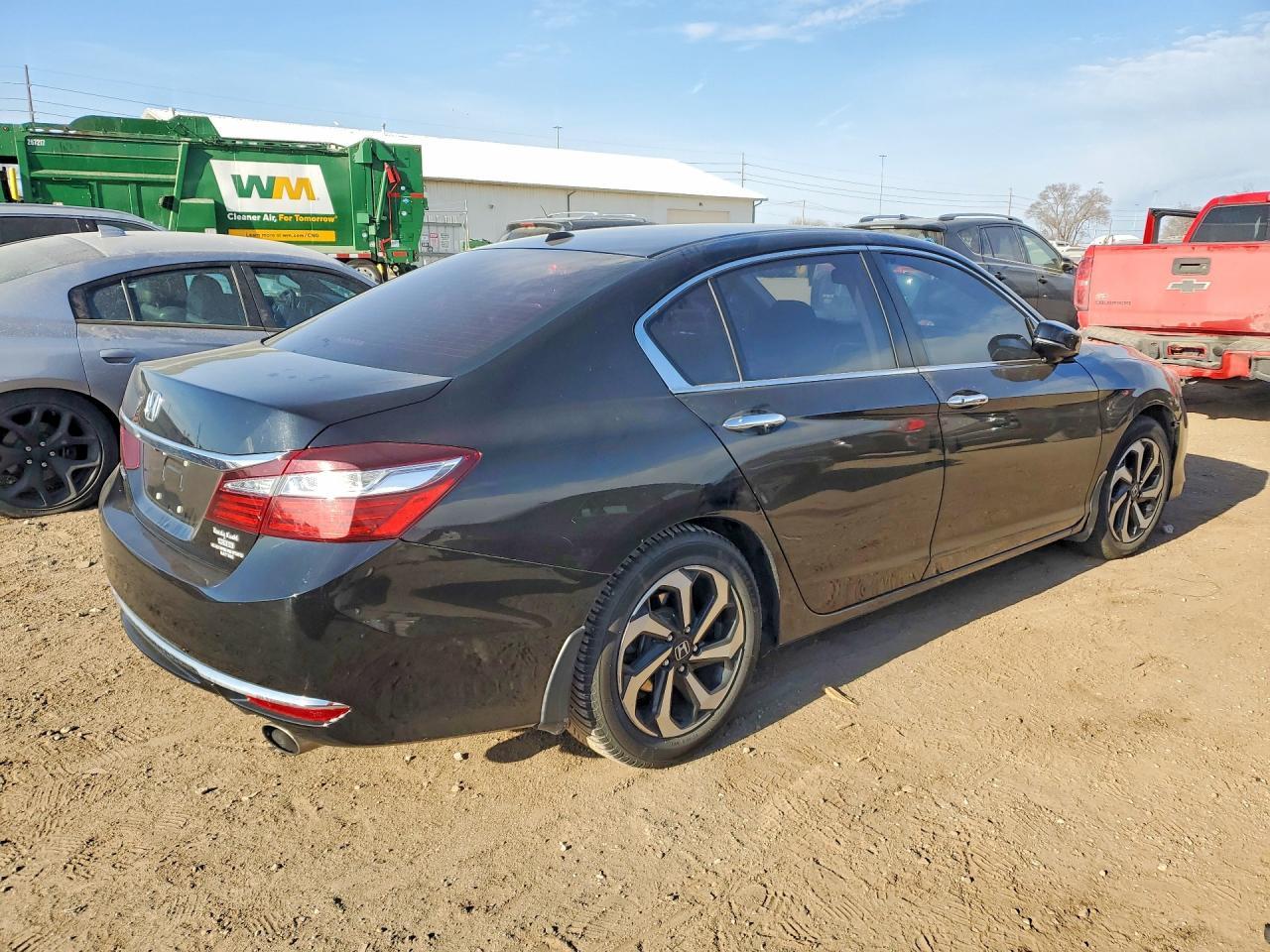 2017 HONDA ACCORD