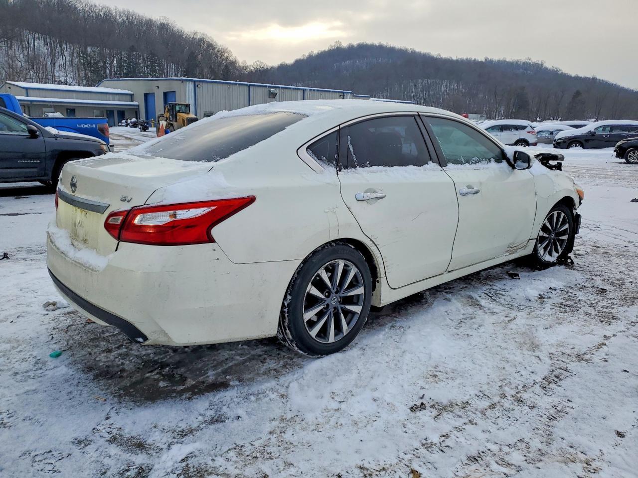2016 NISSAN ALTIMA