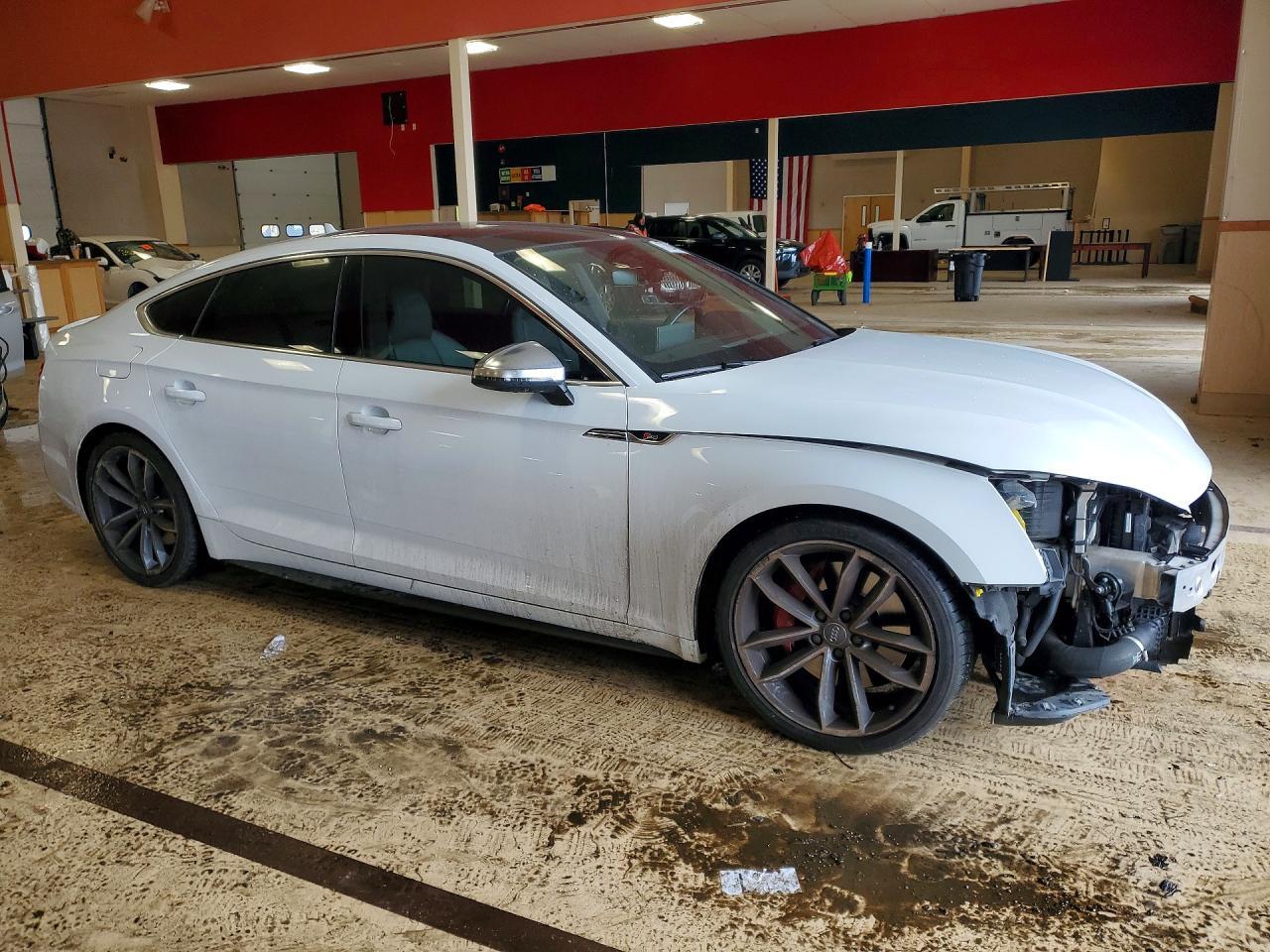 2018 AUDI S5
