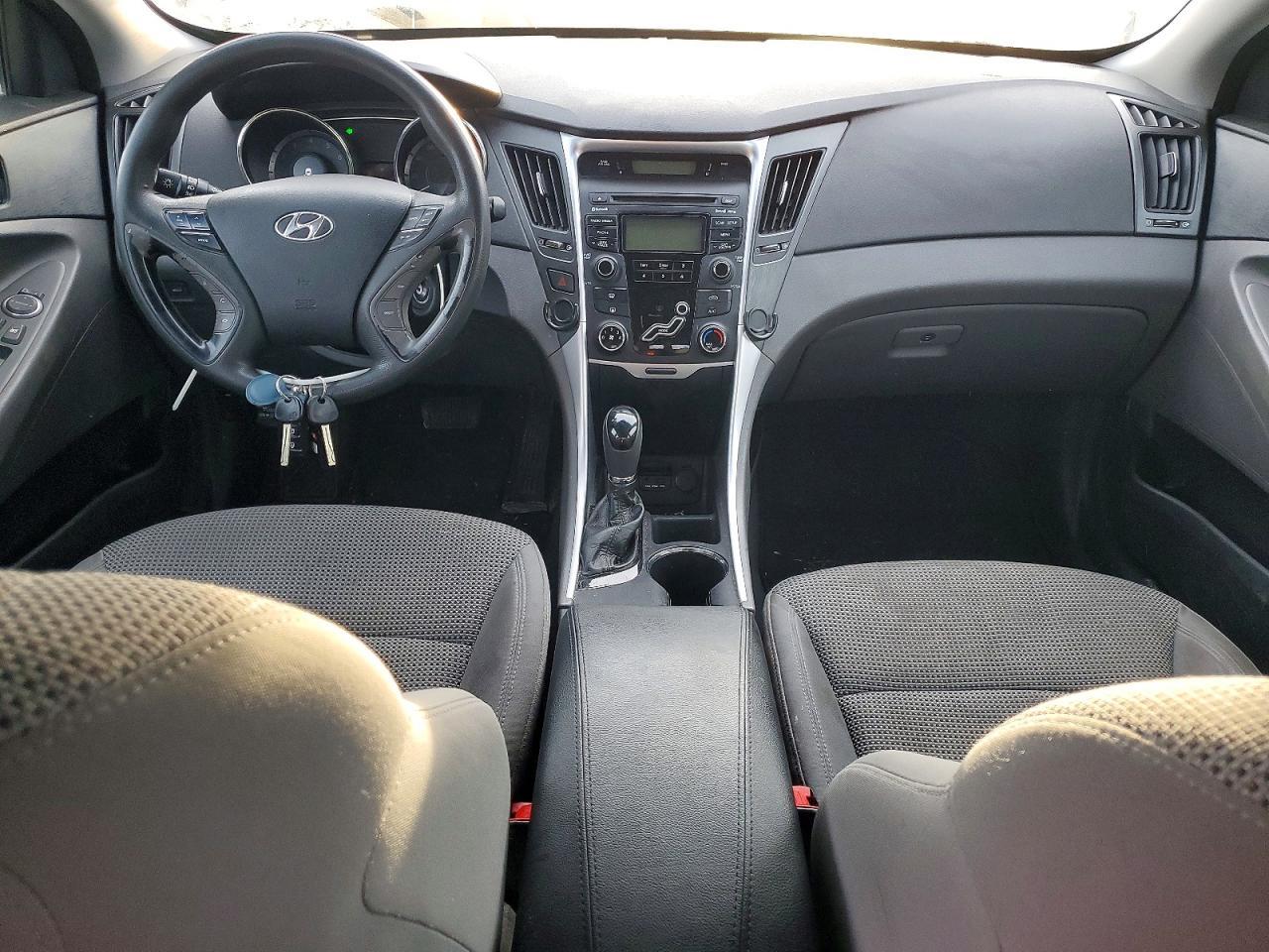 2013 HYUNDAI SONATA