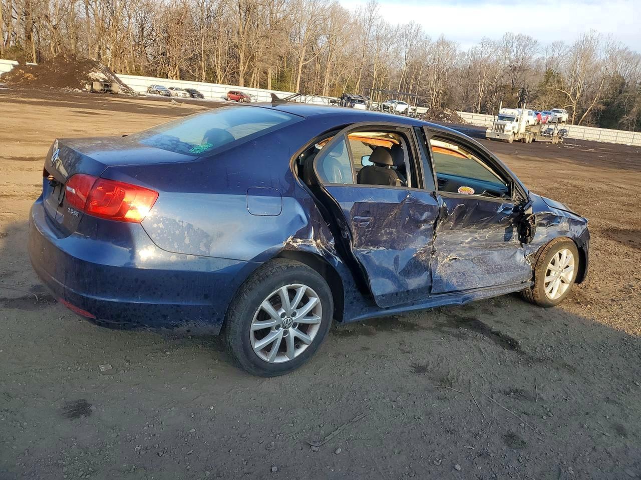 2012 VOLKSWAGEN JETTA