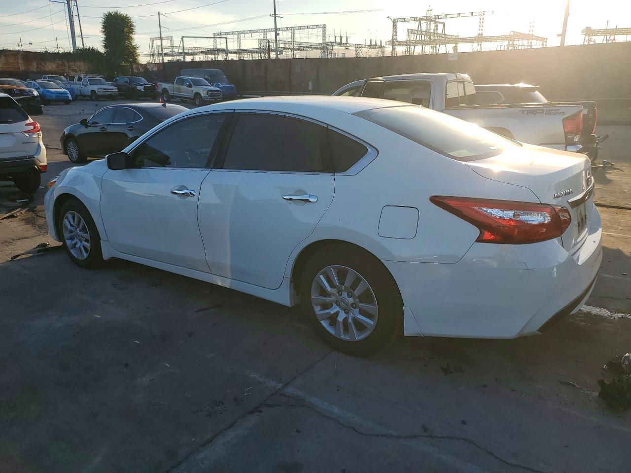 2016 NISSAN ALTIMA