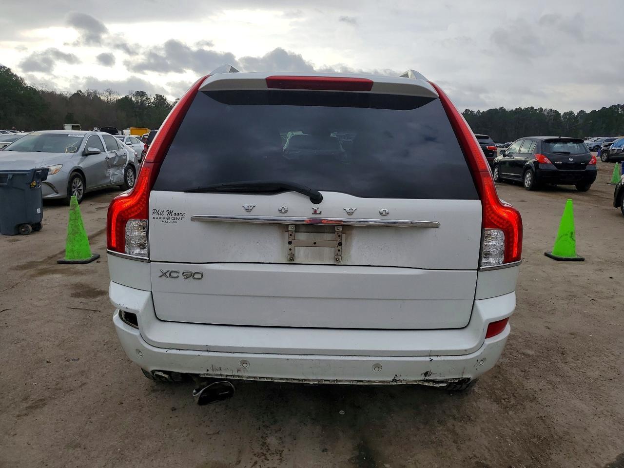 2014 VOLVO XC90