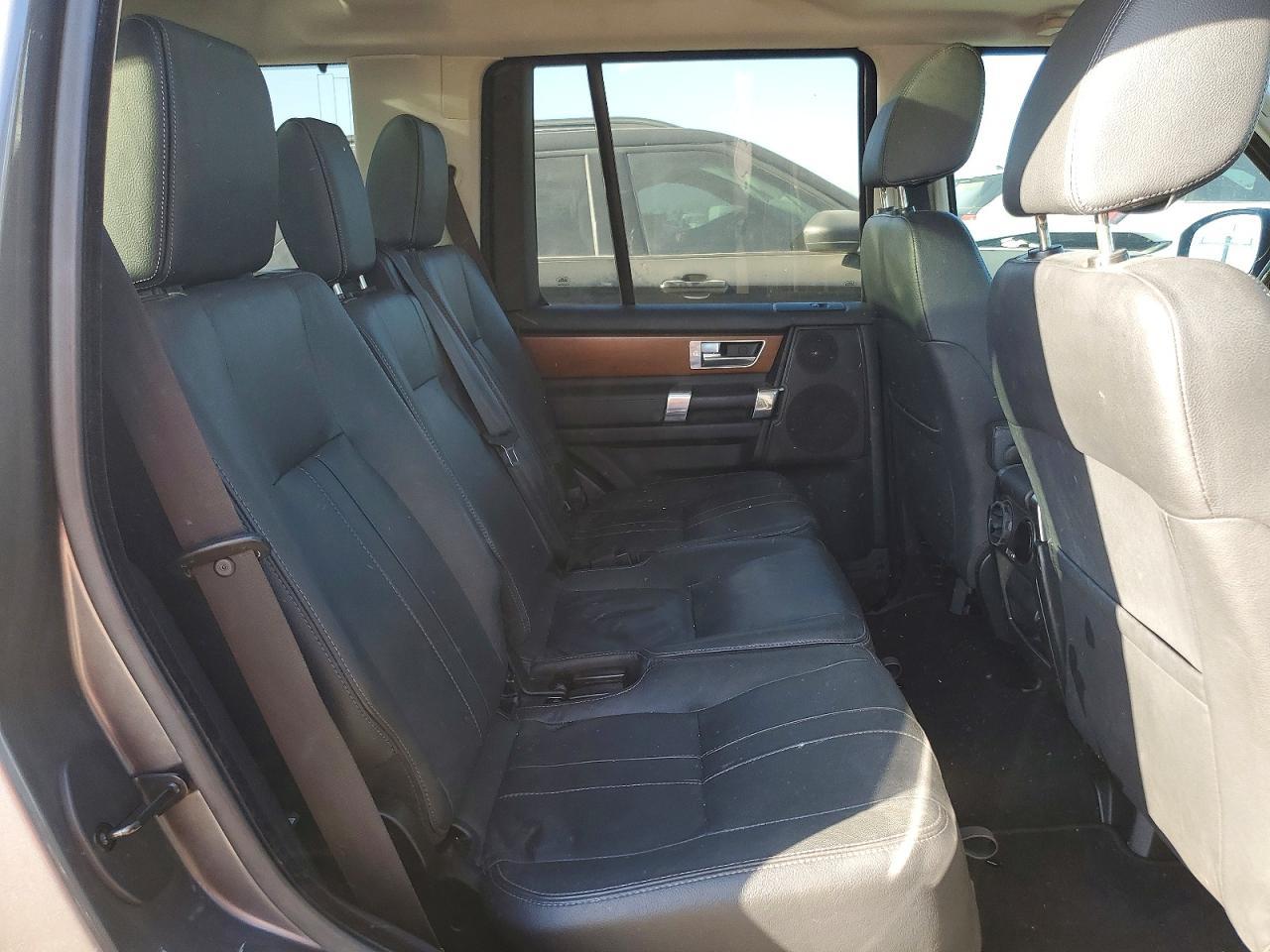 2016 LAND ROVER LR4