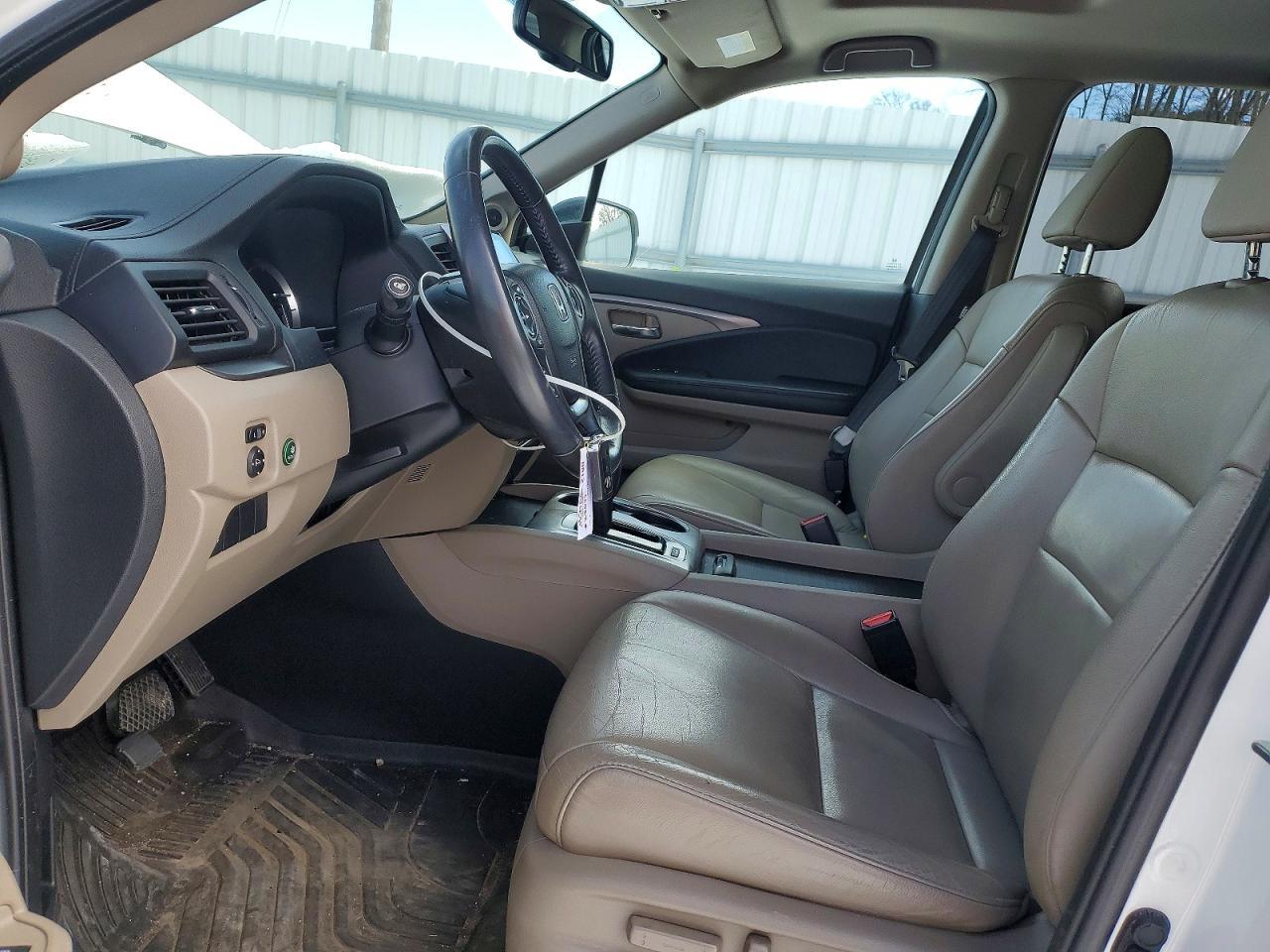2017 HONDA PILOT