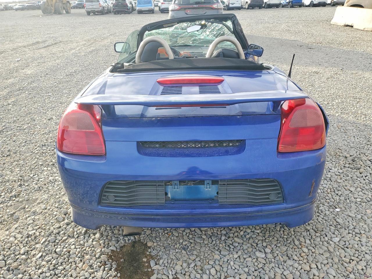 2002 TOYOTA Mr2