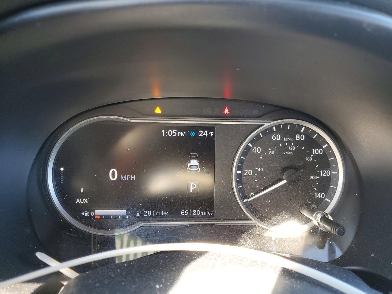 2019 NISSAN KICKS