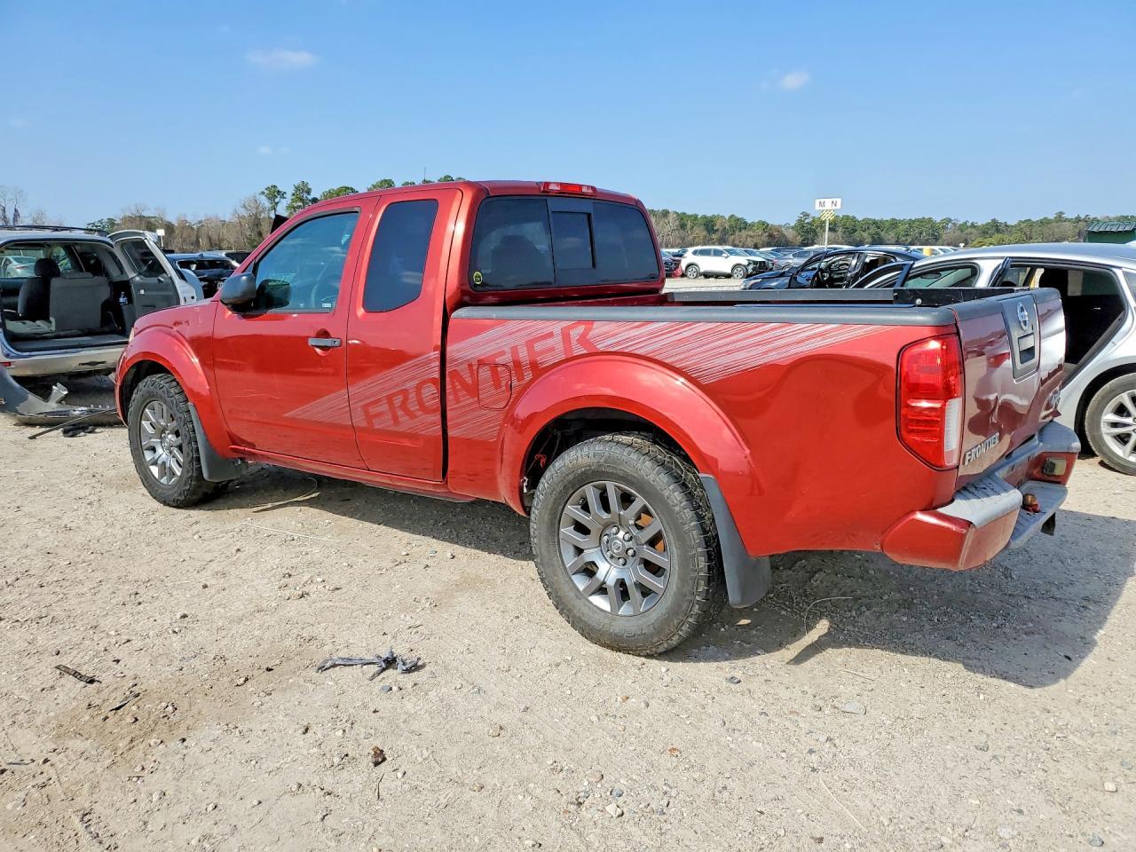 2012 NISSAN Frontier