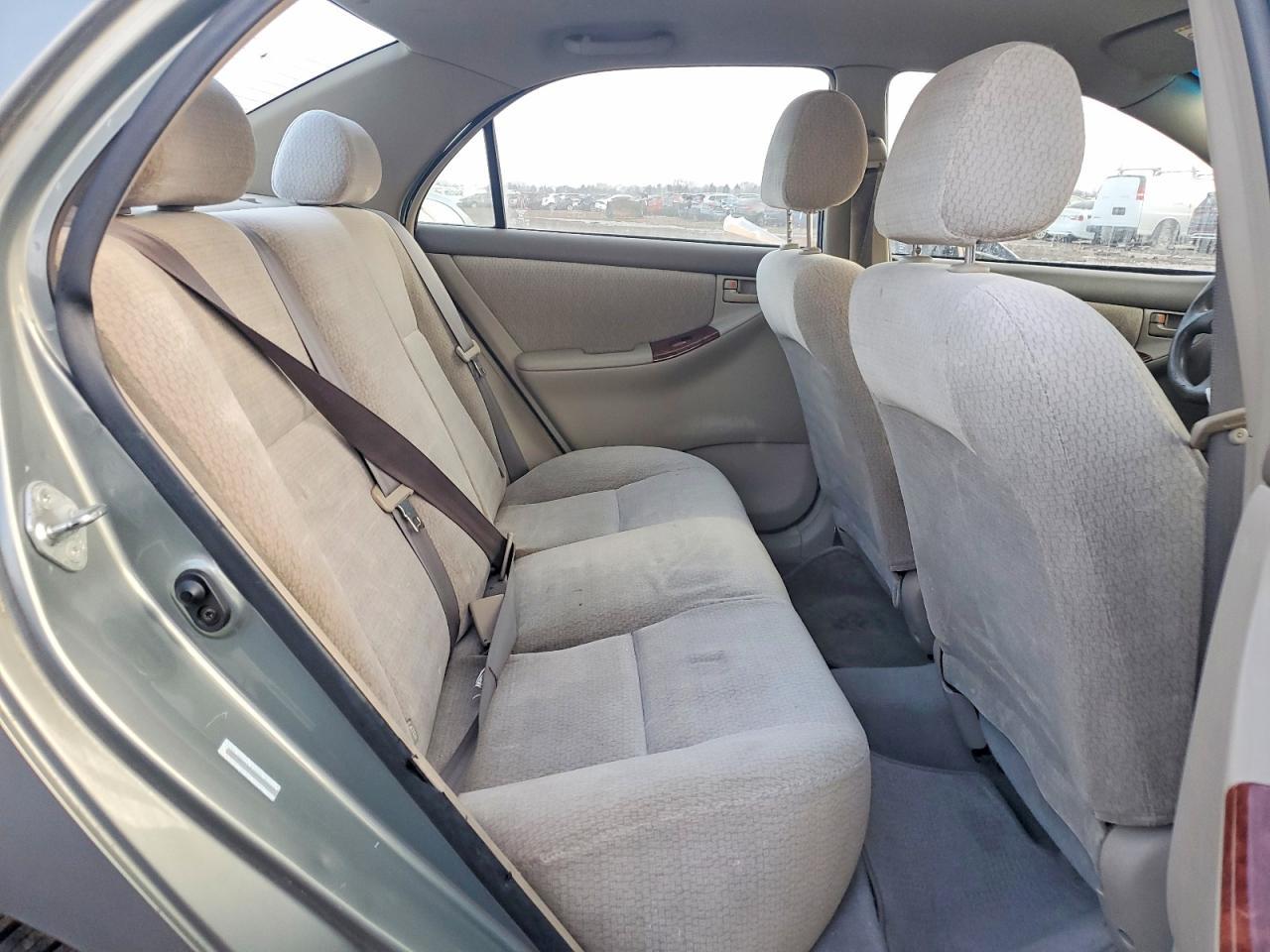 2004 TOYOTA COROLLA