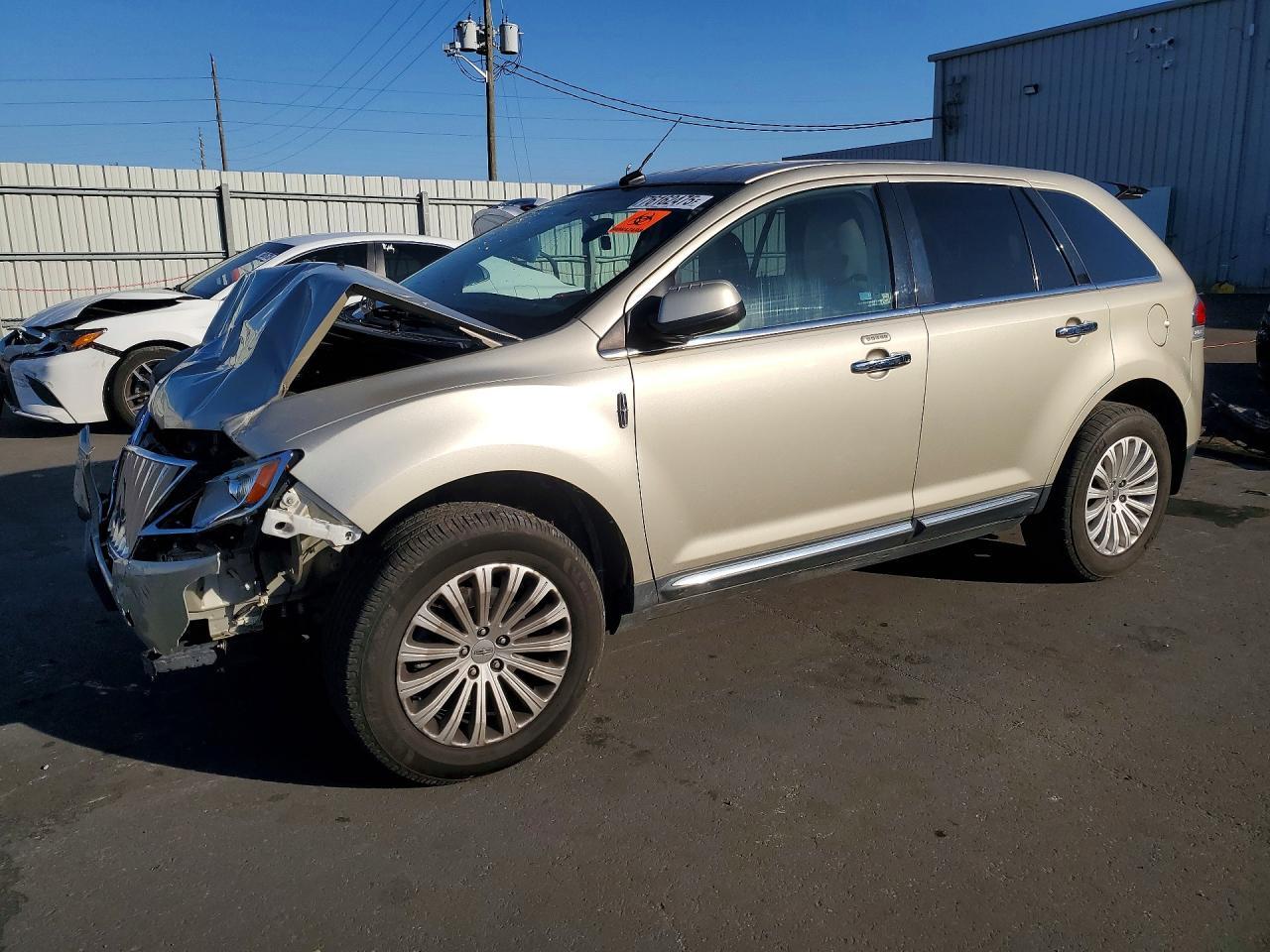 2011 LINCOLN MKX