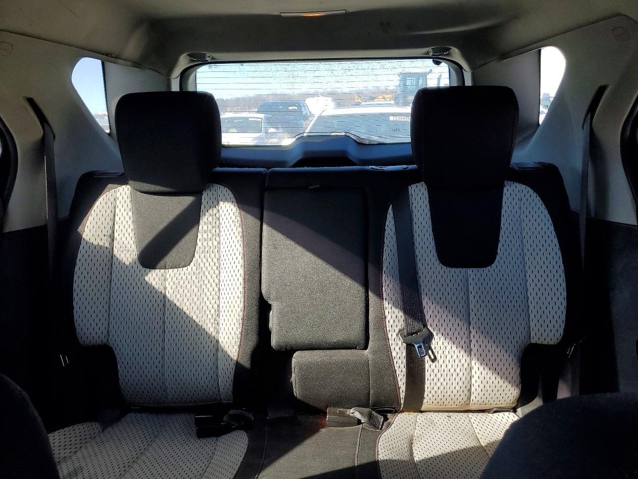 2011 CHEVROLET EQUINOX