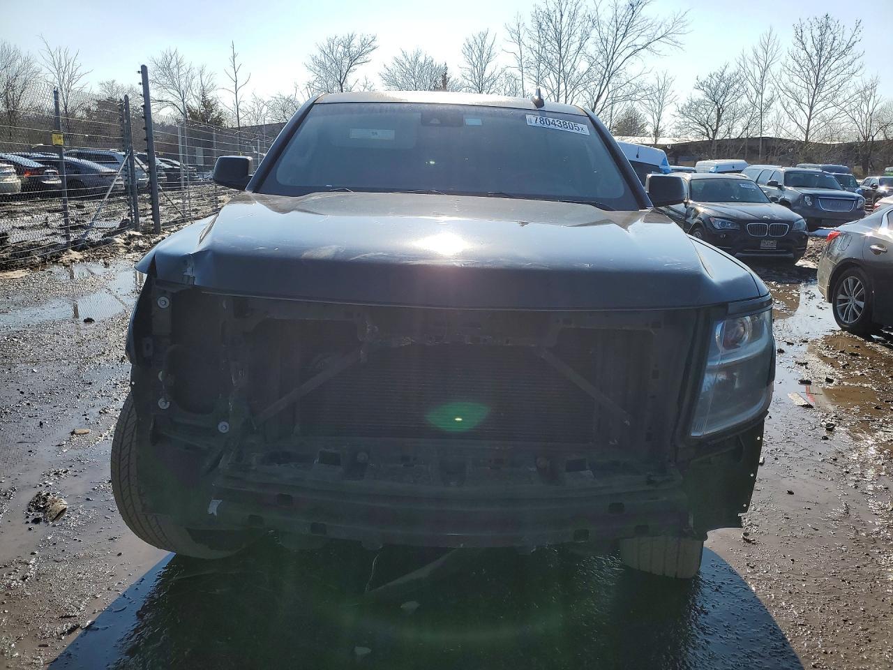 2016 CHEVROLET Suburban