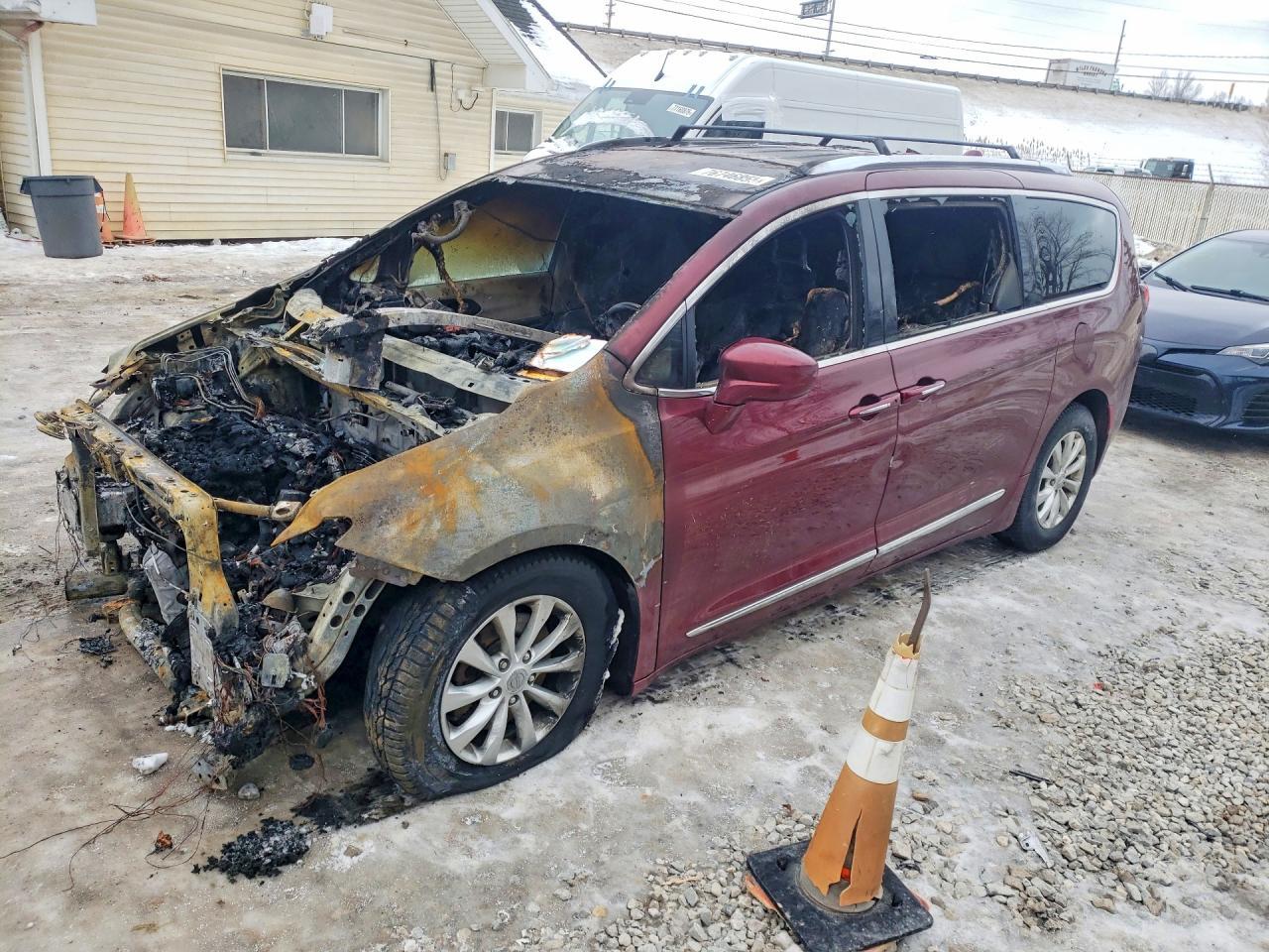 2019 CHRYSLER Pacifica