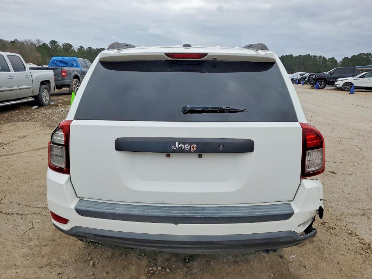 2015 JEEP Compass